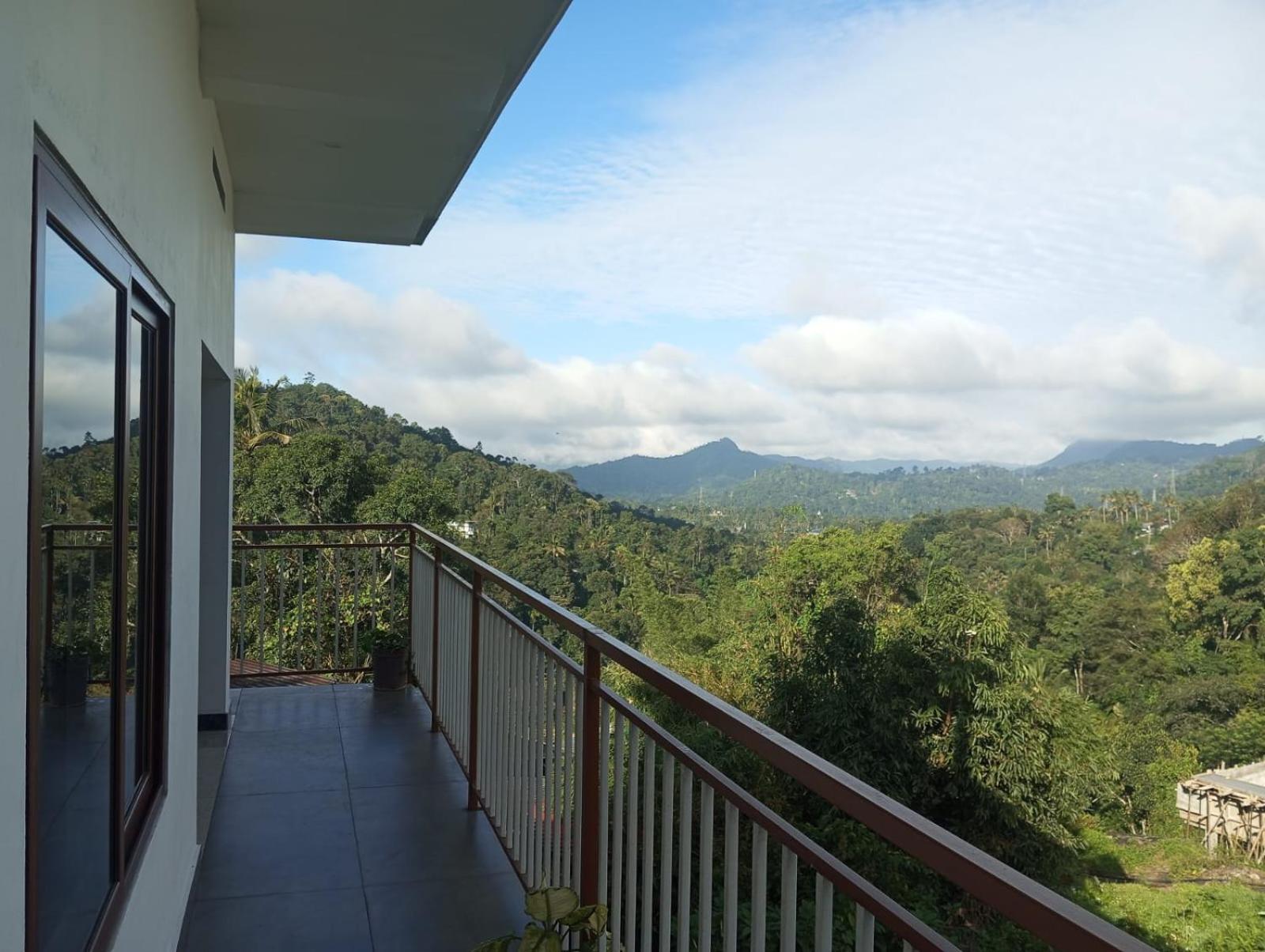 Asprin Homestay Munnar Eksteriør billede